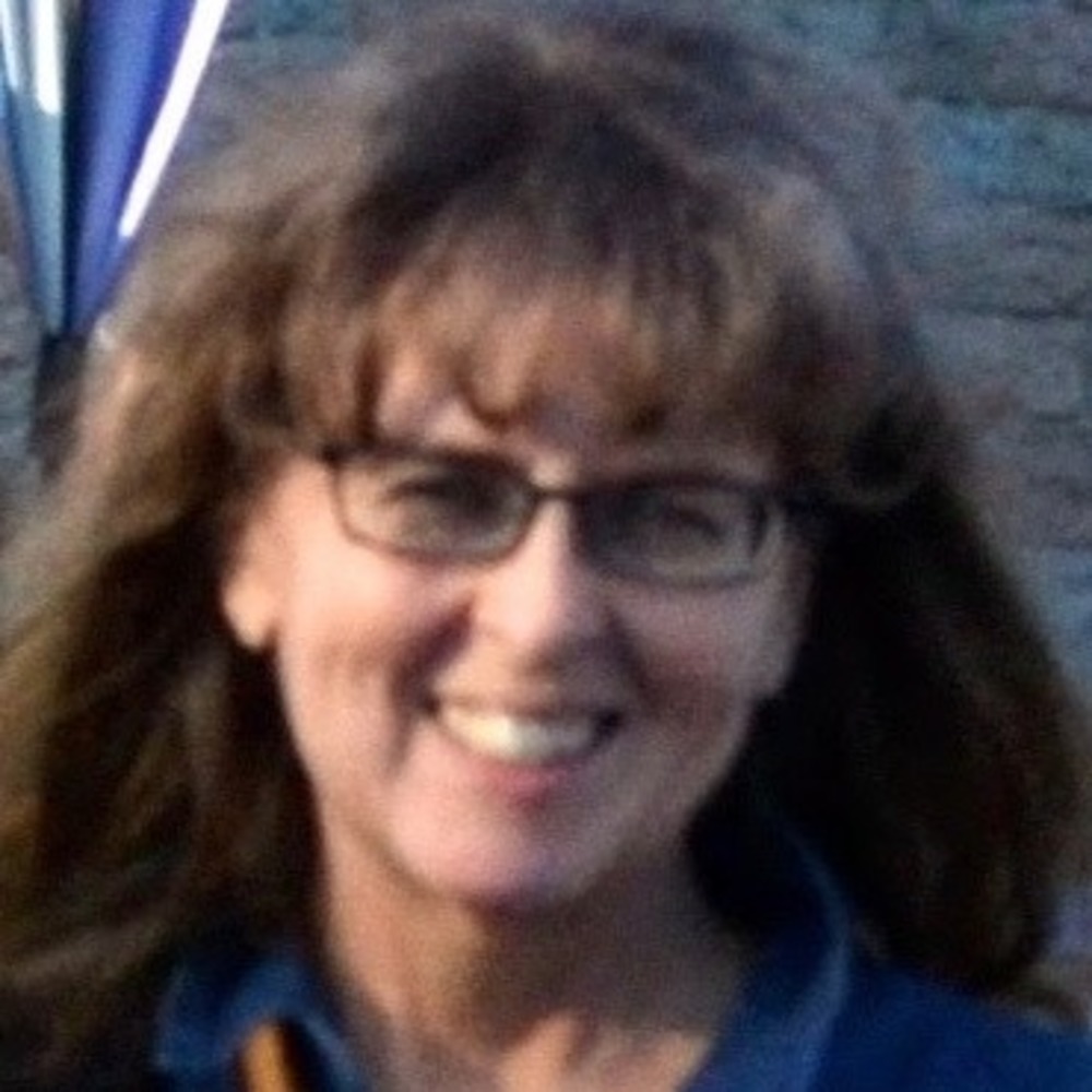 Meet your Posher, Joni